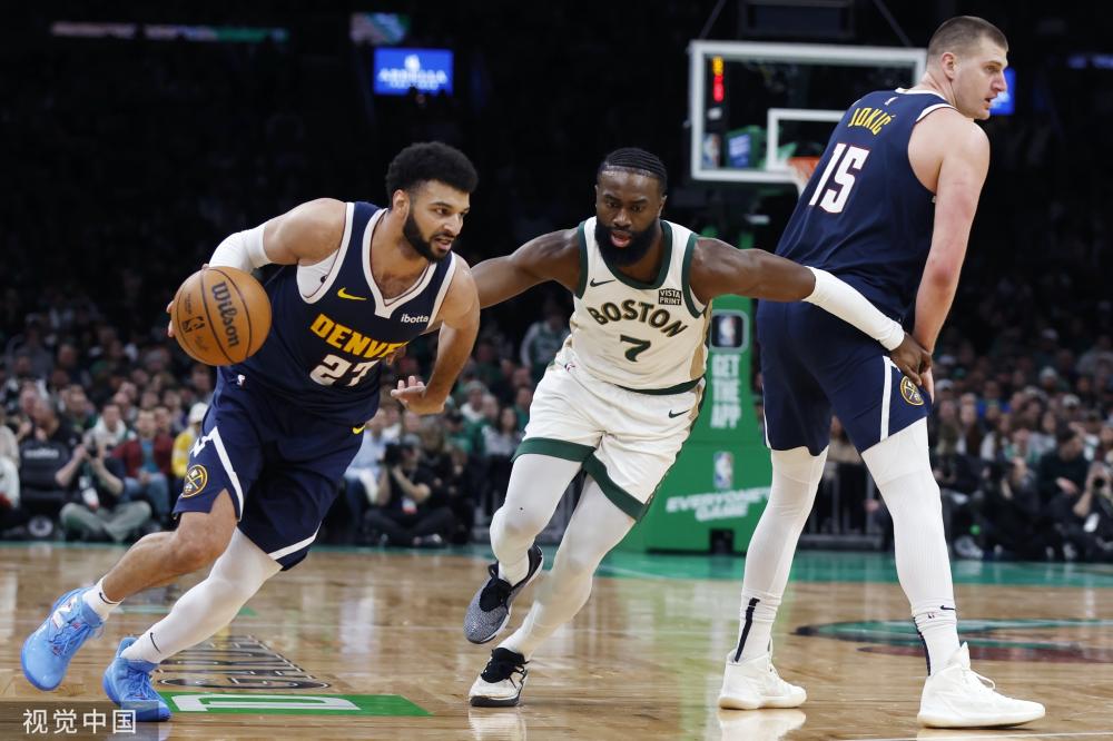 并在关键时 并在关键时