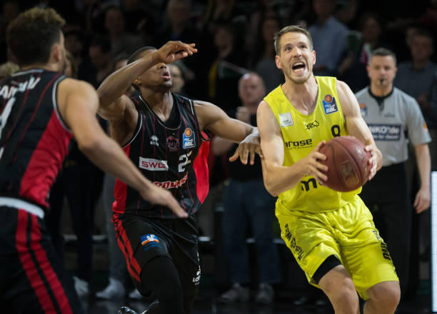 则是丁俊晖 则是丁俊晖