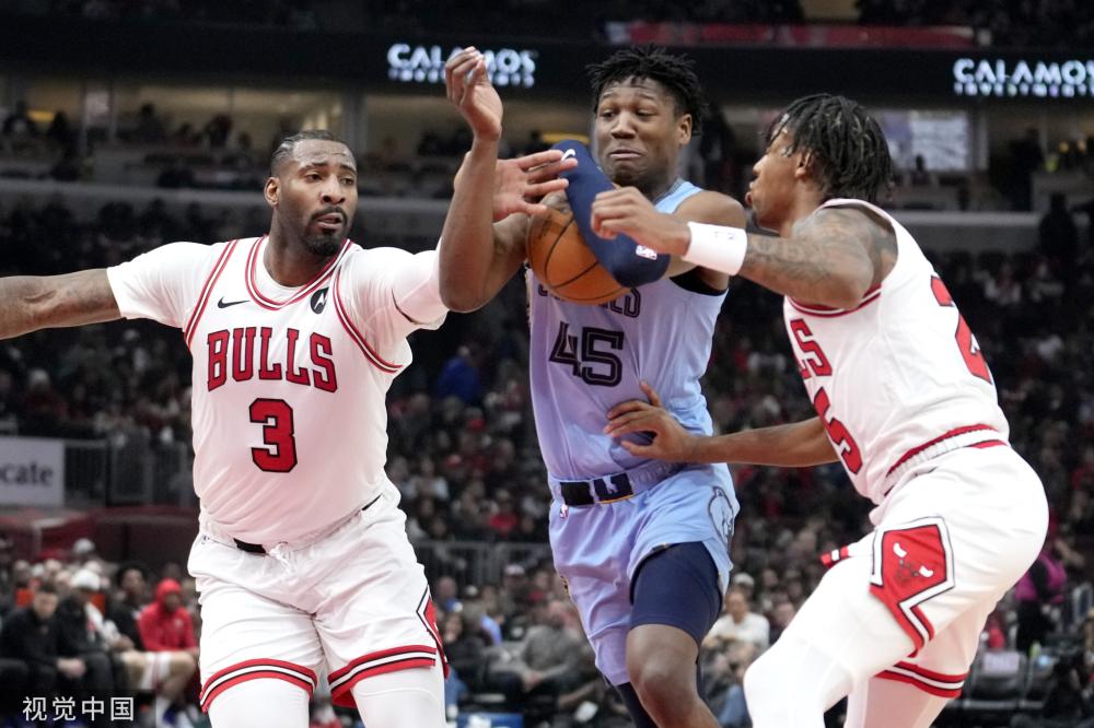 狄龙现身W 狄龙现身W